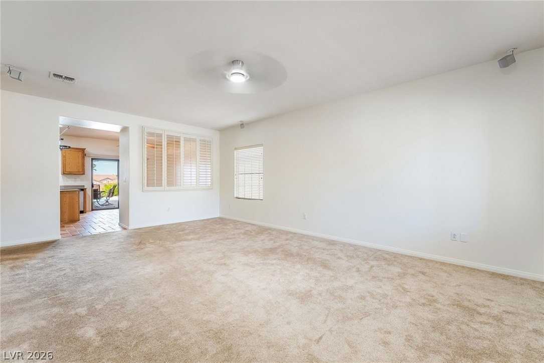 1802 Cypress Bay Ave - Photo 5 of 22