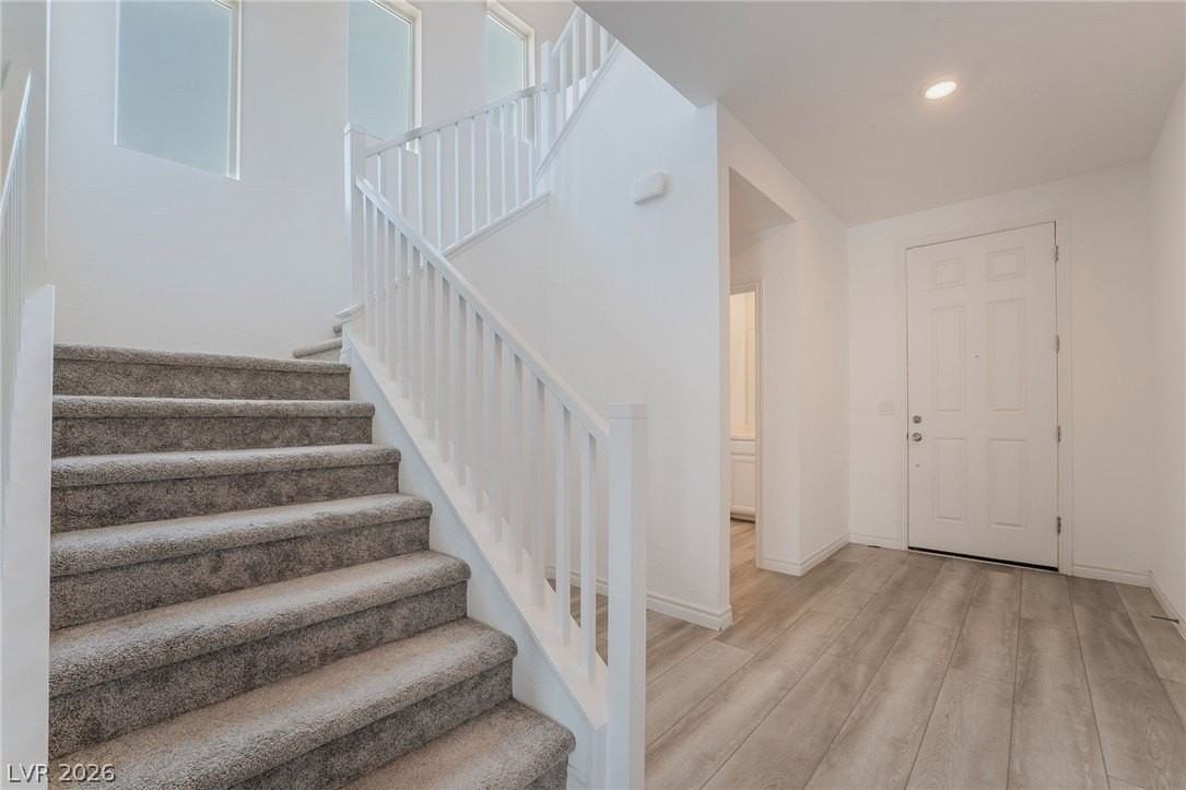 3952 Henny Ave - Photo 7 of 46