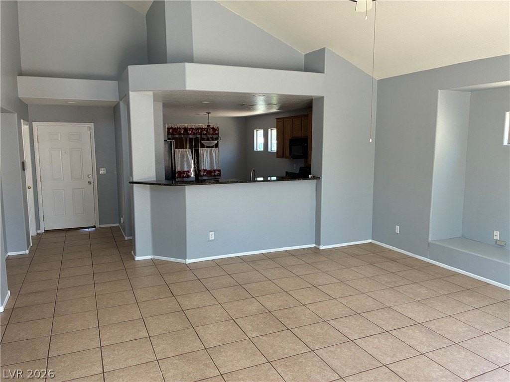 5824 Austin English St - Photo 4 of 12