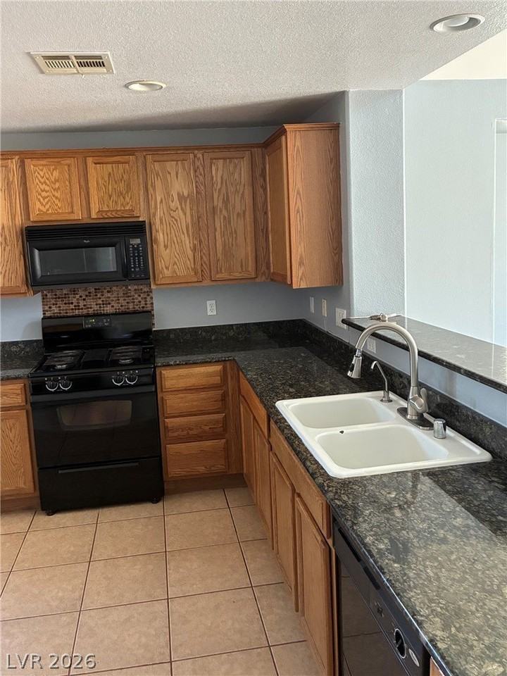 5824 Austin English St - Photo 6 of 12