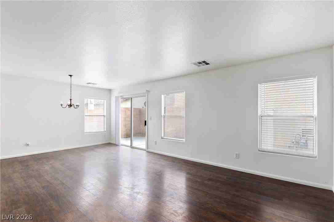 11932 Spurge Laurel St - Photo 4 of 24