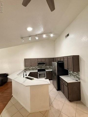 875 Serpentina Ave - Photo 2 of 24