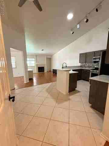 875 Serpentina Ave - Photo 5 of 24