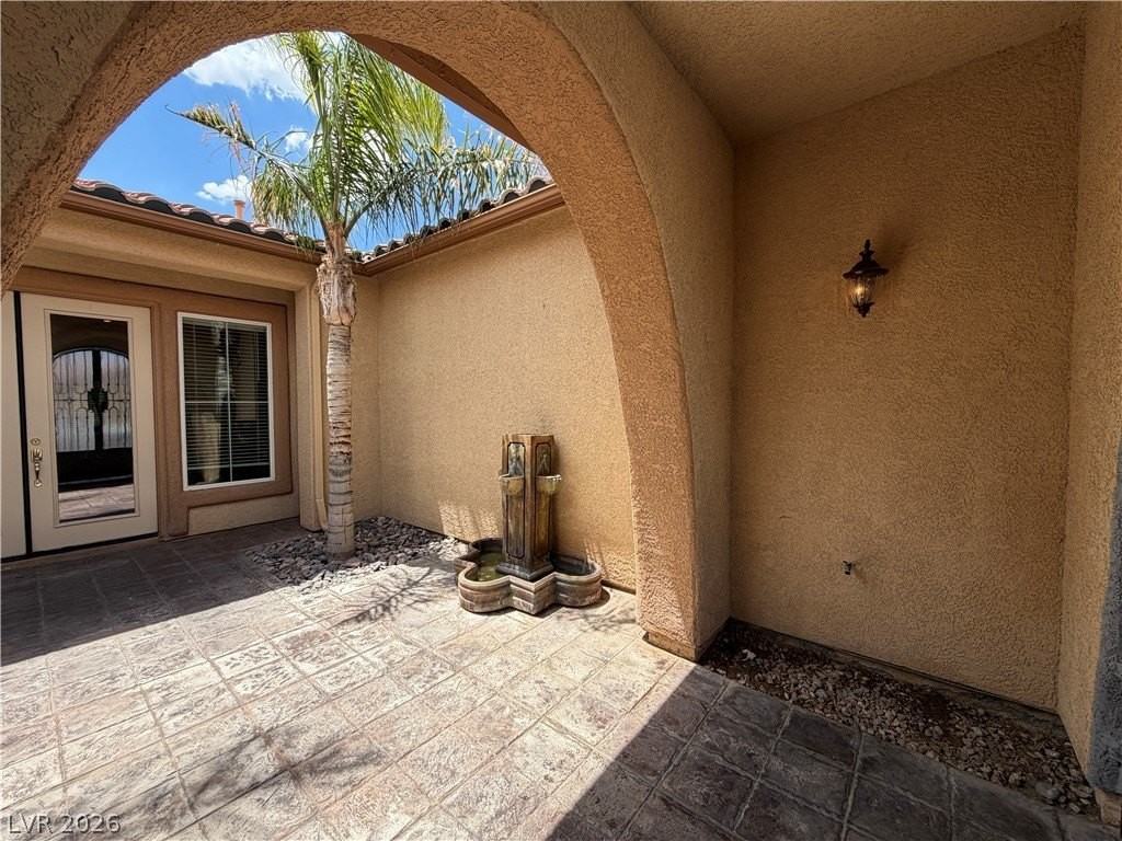 7185 Windy Peak Ct - Photo 3 of 35
