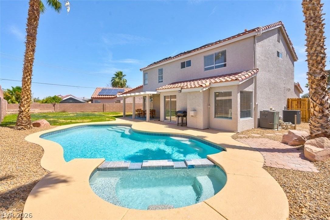 818 Holly Sprig Ct - Photo 2 of 50