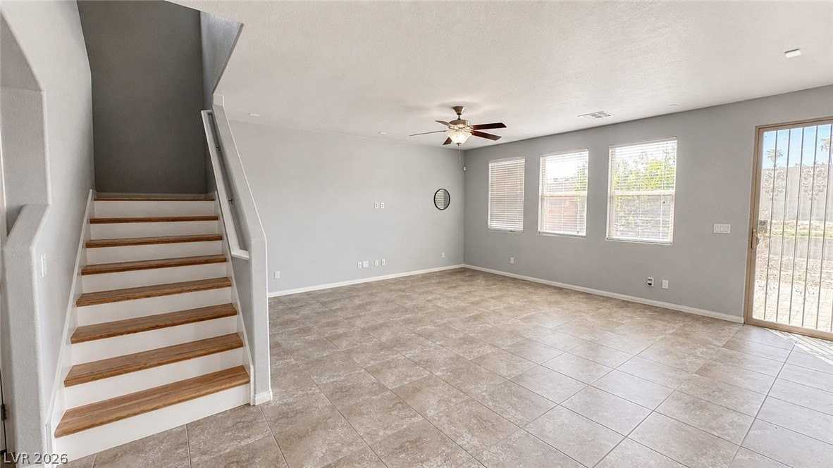 4727 High Anchor St - Photo 3 of 23