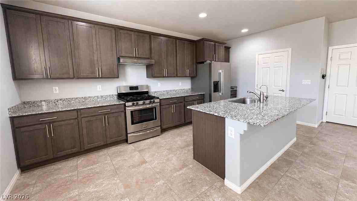 4727 High Anchor St - Photo 4 of 23