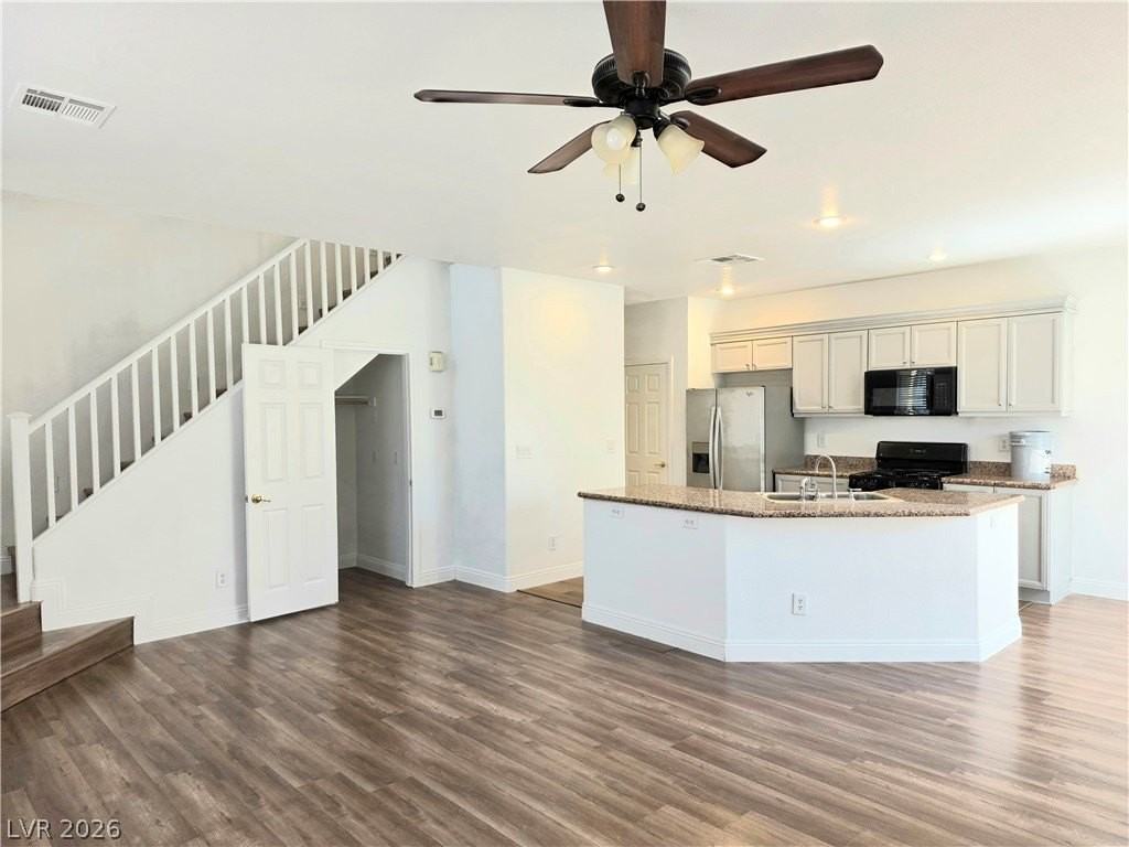 8084 Retriever Ave - Photo 4 of 19
