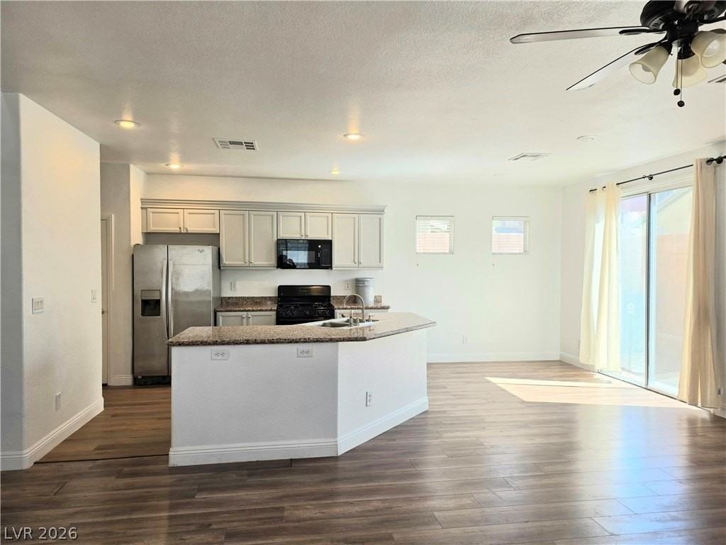 8084 Retriever Ave - Photo 5 of 19
