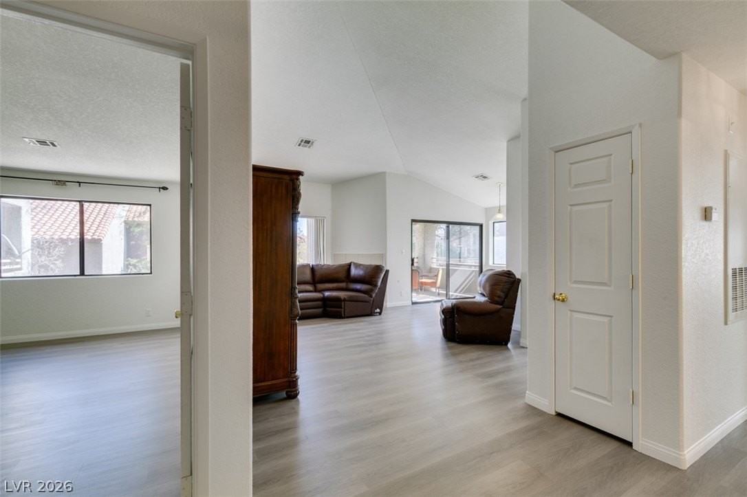 5054 S Rainbow Blvd #202