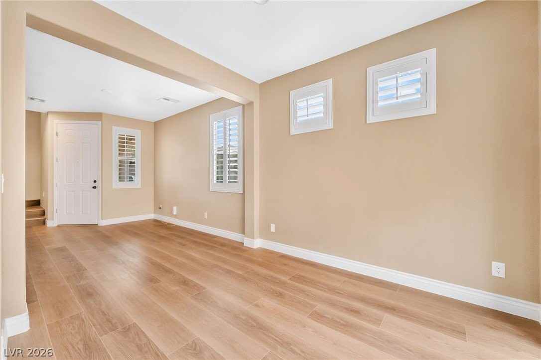 7616 Perla Del Mar Ave - Photo 6 of 20