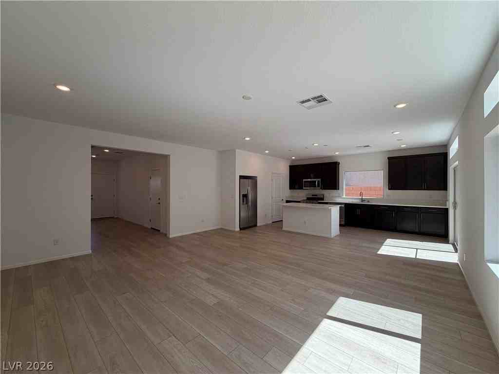 10021 Cooper Mountain St - Photo 6 of 26
