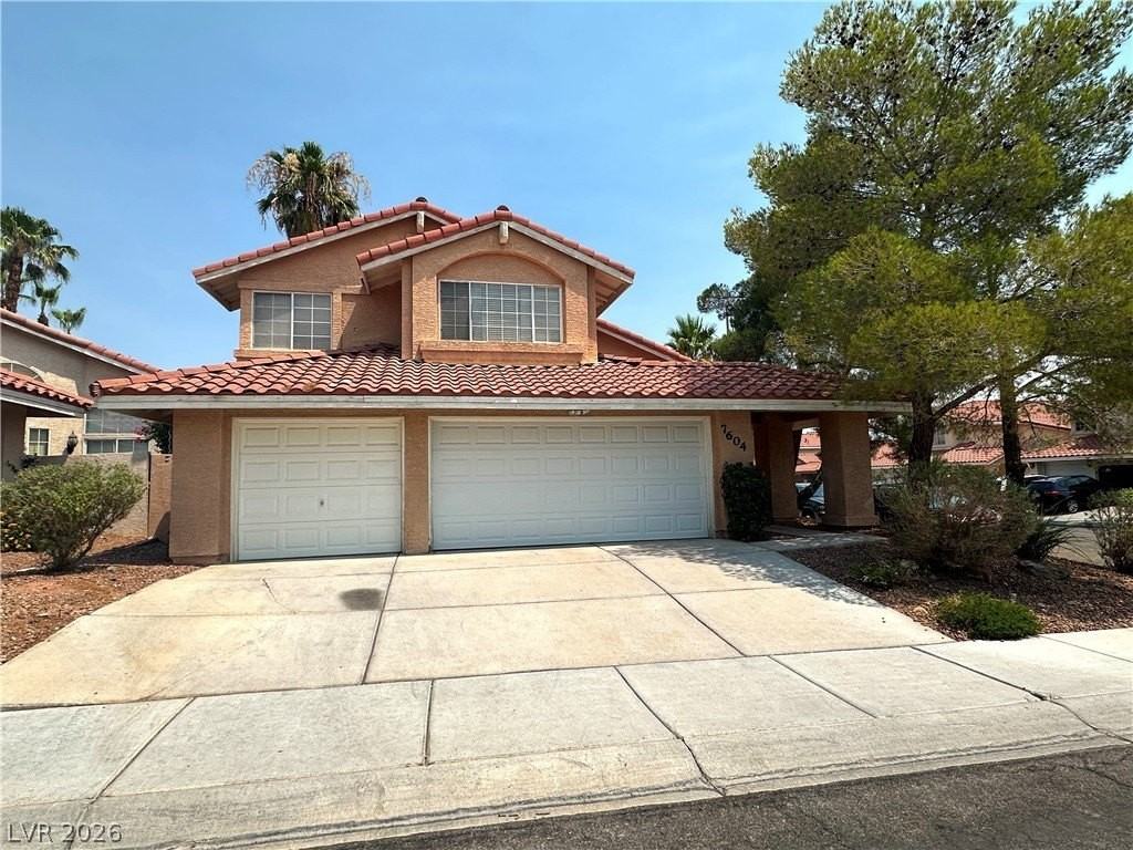 7604 Cruz Bay Ct - Photo 2 of 37