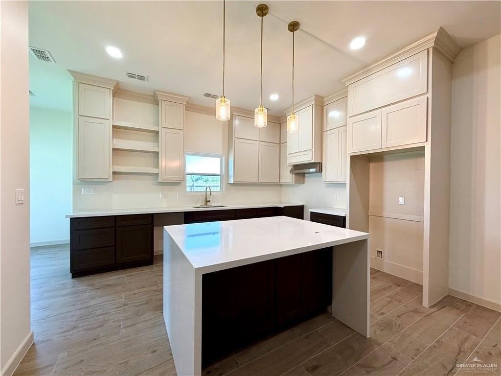 905 La Laguna Rd - Photo 4 of 22