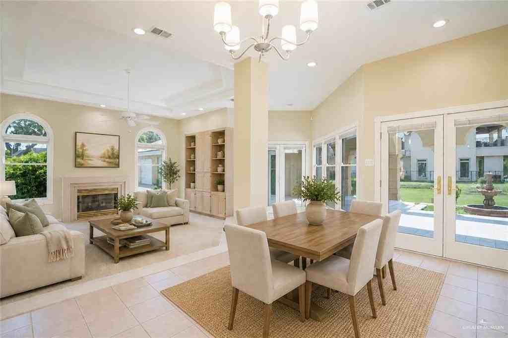 709 Morelos Ave #A - Photo 7 of 26