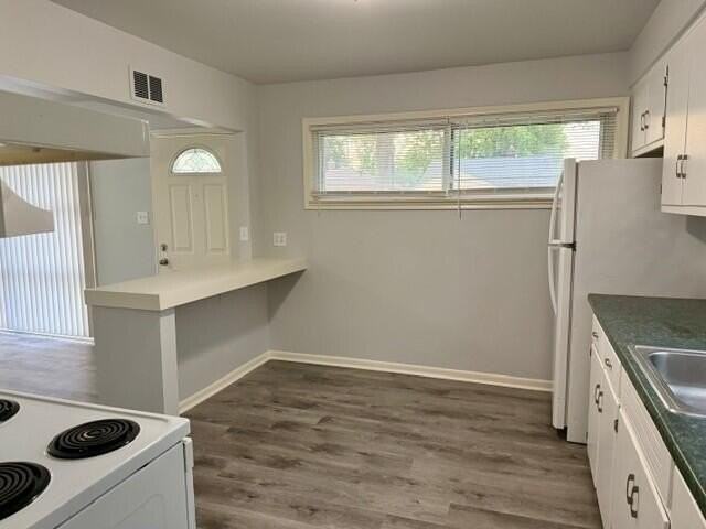 1644 E Goulson Ave - Photo 3 of 21