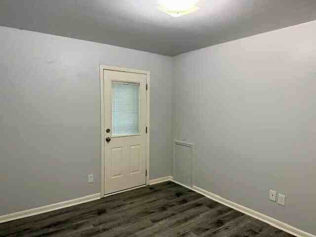 1644 E Goulson Ave - Photo 4 of 21