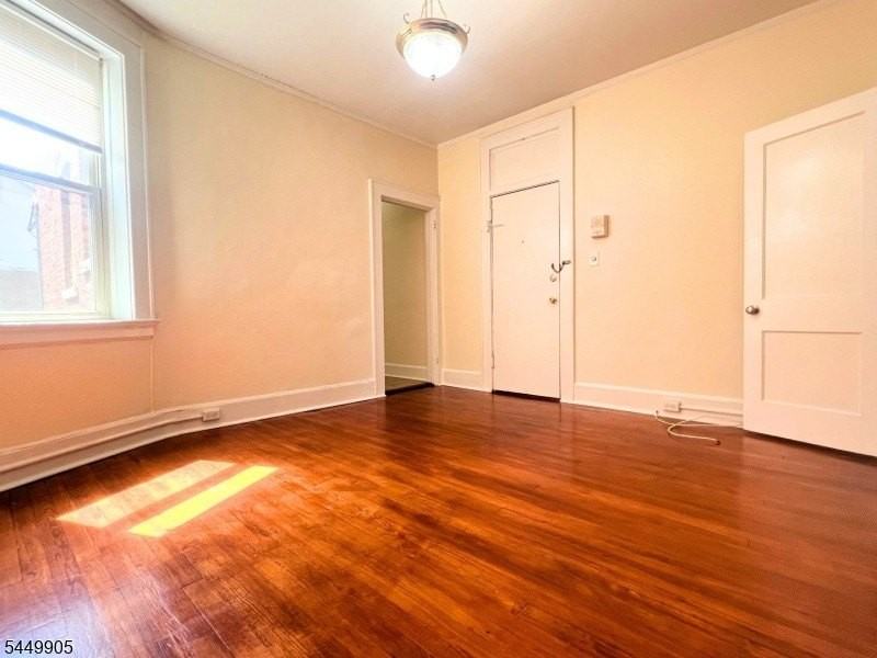 67 Bay St #2L - Photo 3 of 15