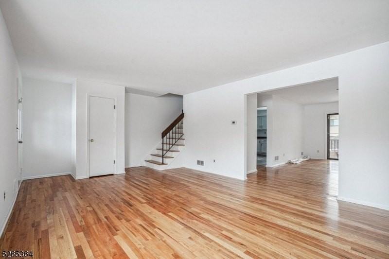 38 Park Street #13D - Photo 2 of 23