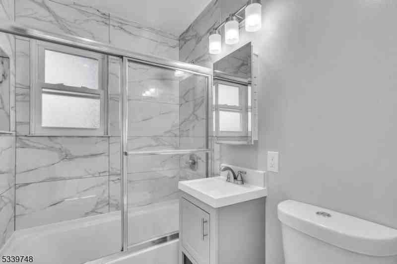 1300 Fulton St #1 - Photo 4 of 8