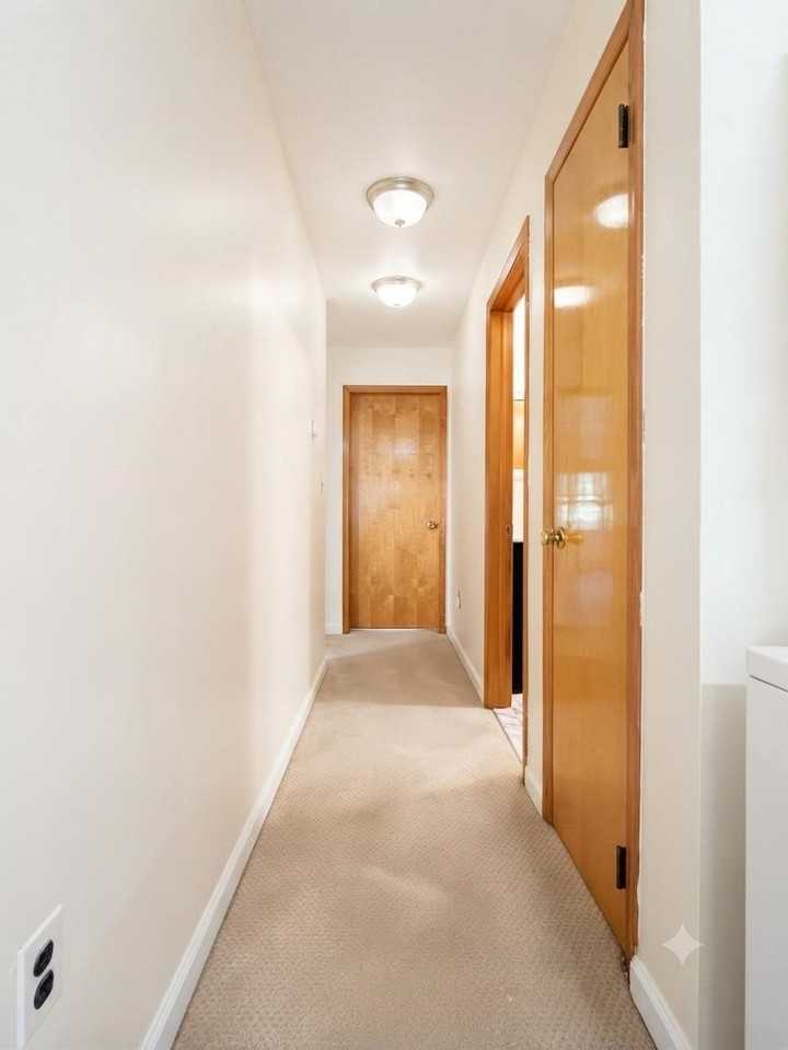 100 Hancock Ave - Photo 6 of 10