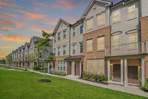 featured image of 11 Leahy Dr