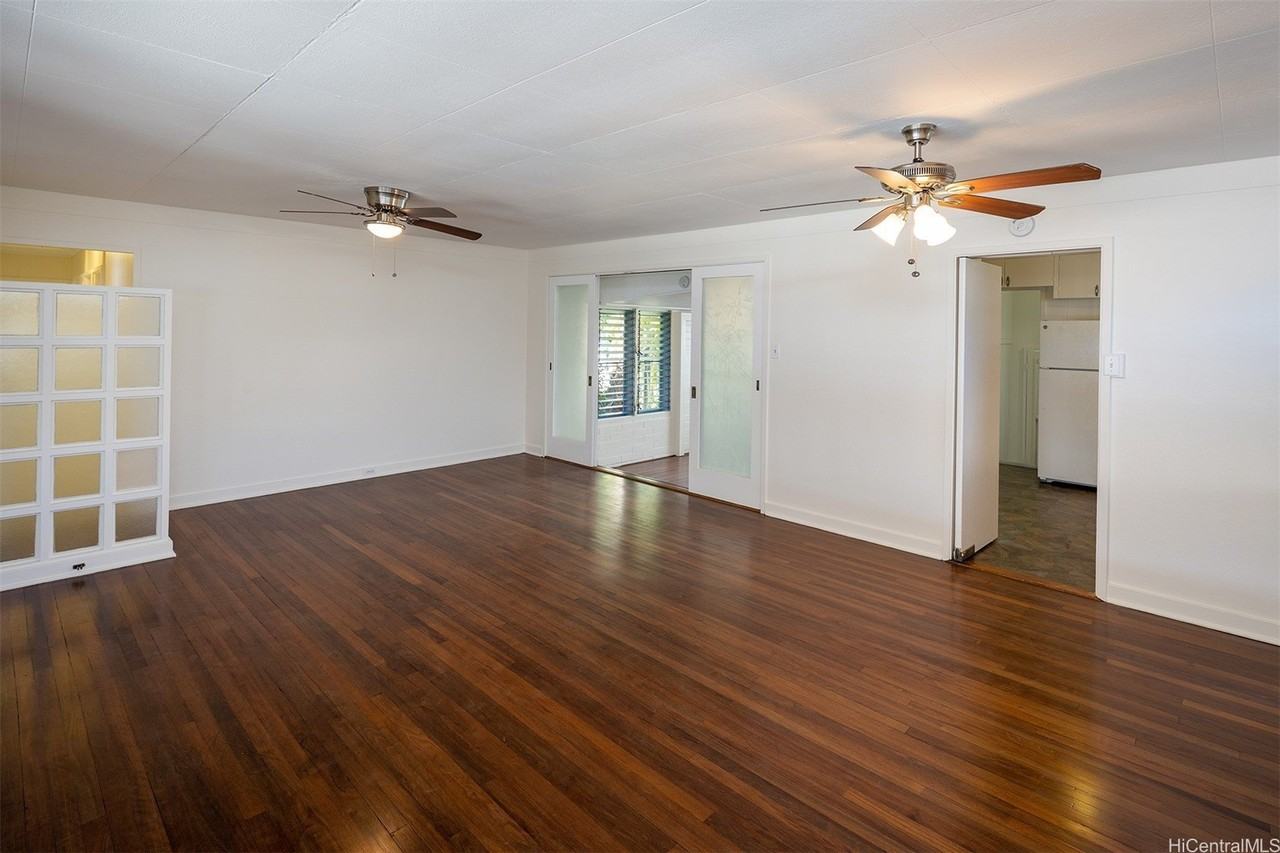 738 Menehune Ln #MAIN - Photo 2 of 15