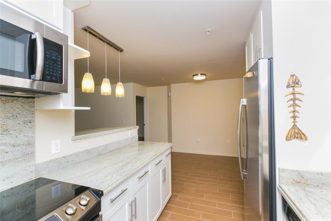 1810 Kaioo Dr #B408 - Photo 3 of 24