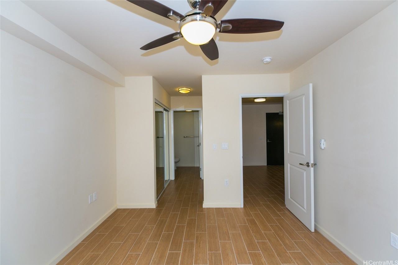 1810 Kaioo Dr #B408 - Photo 7 of 24