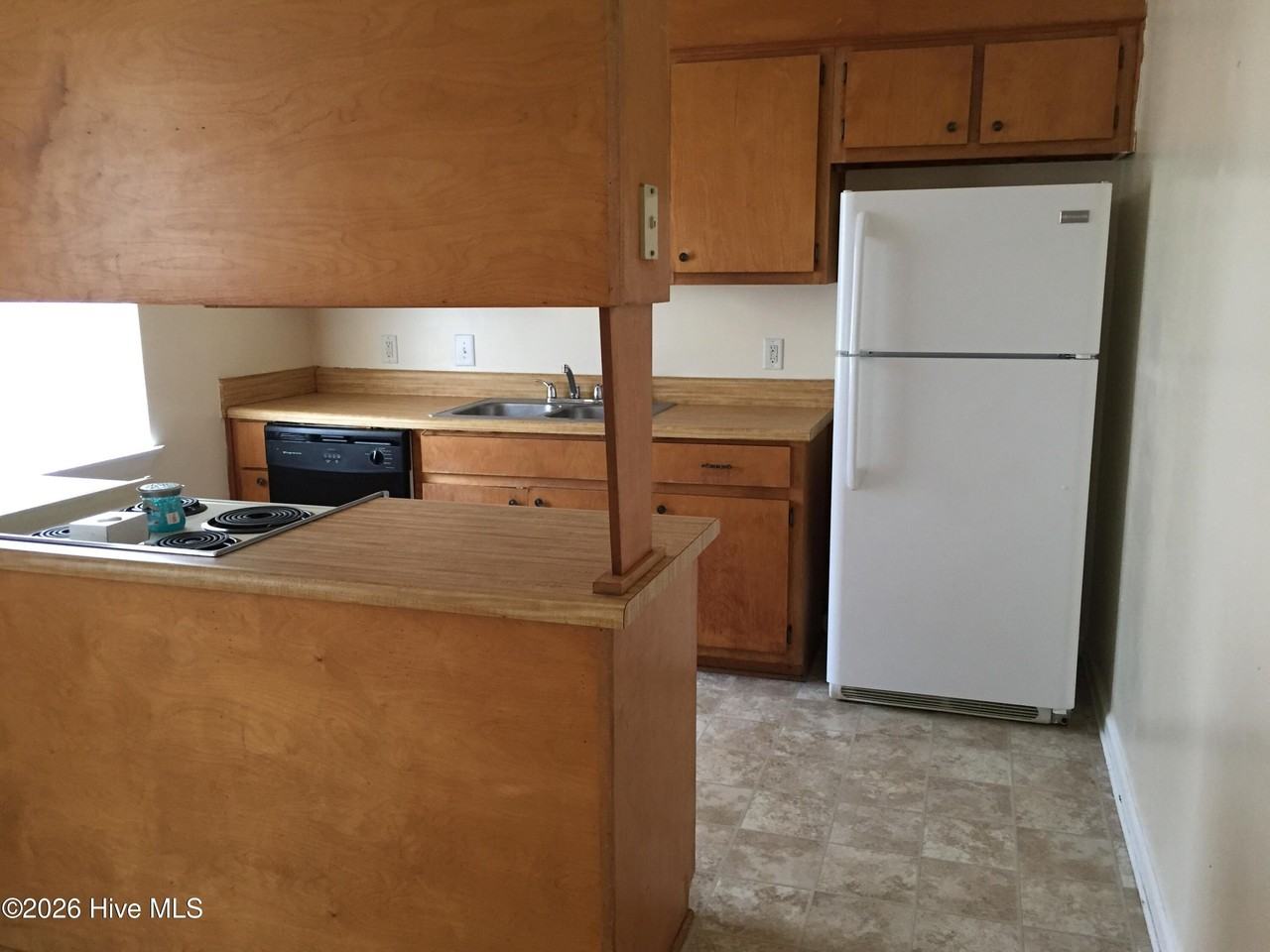 2444 Mims Rd - Photo 4 of 9