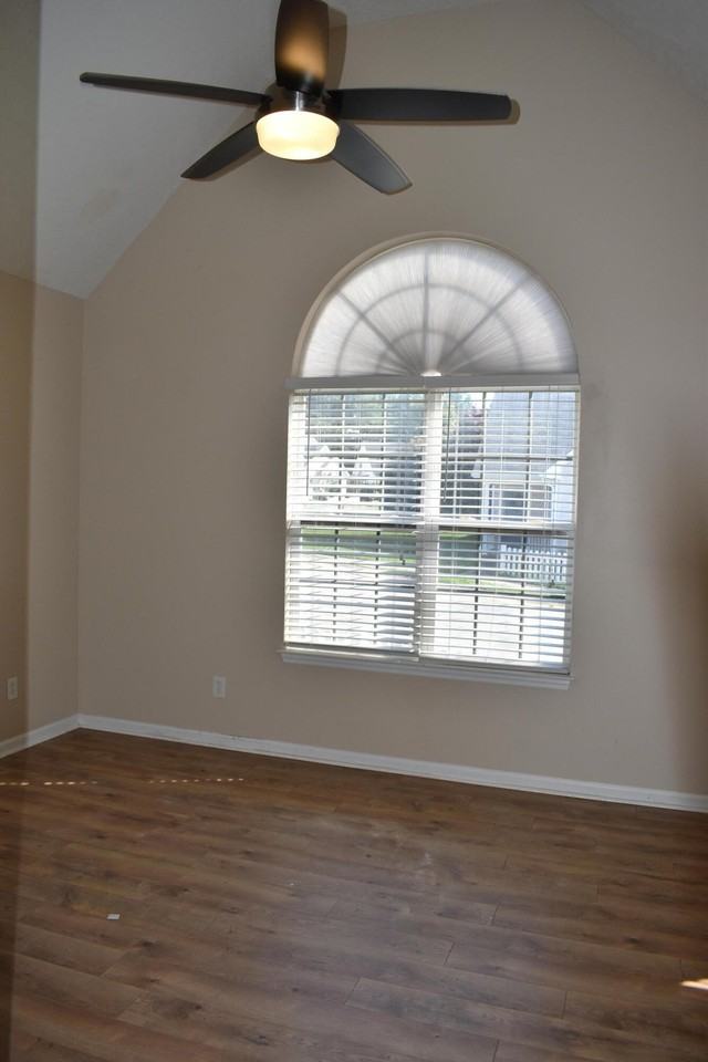 607 Dunloe Cir - Photo 6 of 18