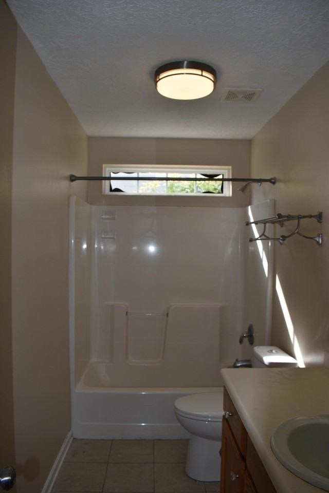 607 Dunloe Cir - Photo 7 of 18