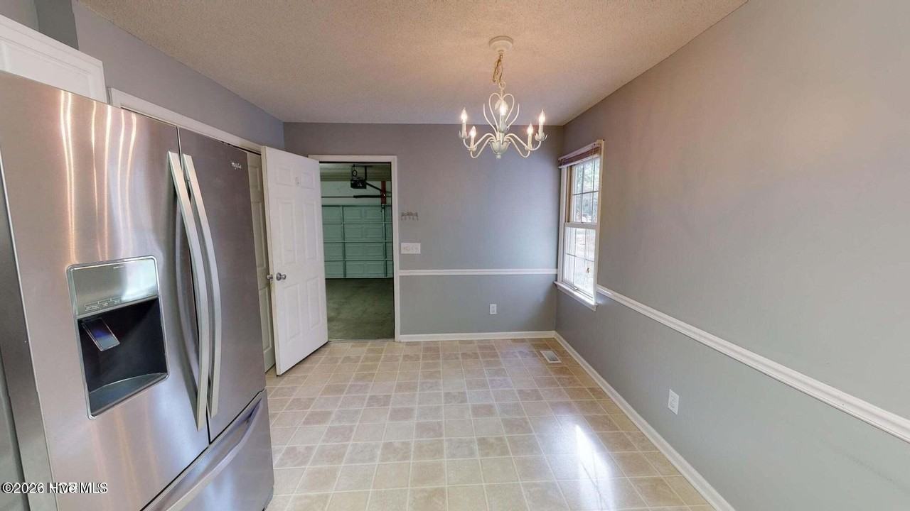 4 Sandhills Pl - Photo 4 of 16