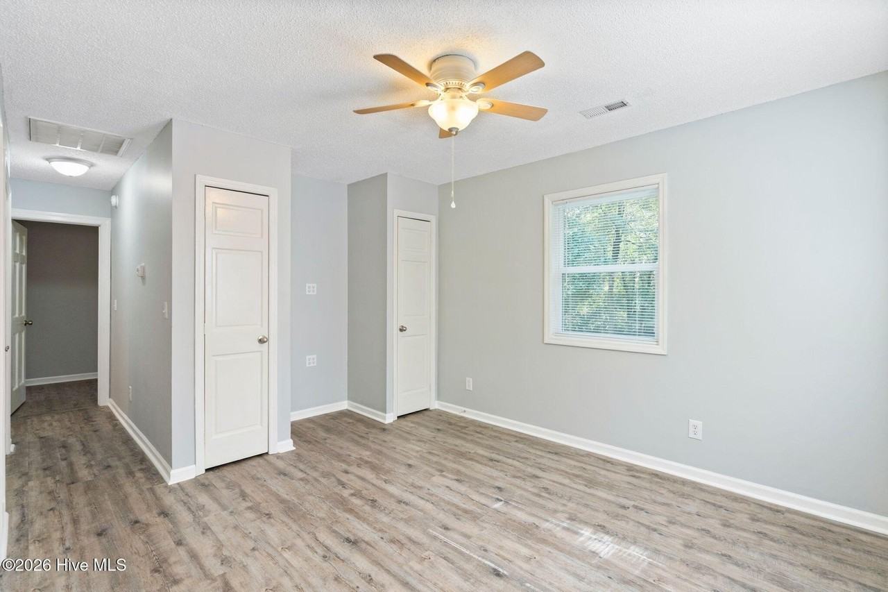 4304 Spirea Dr #B - Photo 2 of 26