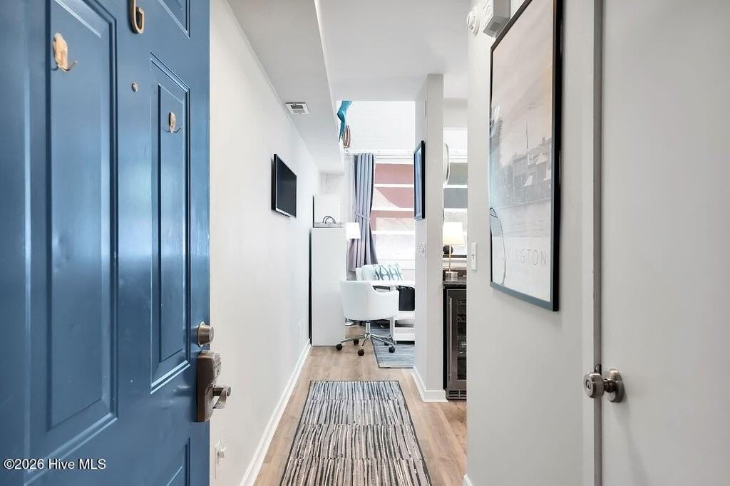 311 N 2nd St #G - Photo 5 of 44