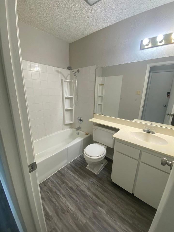 5609 Dartmouth St - Photo 7 of 15