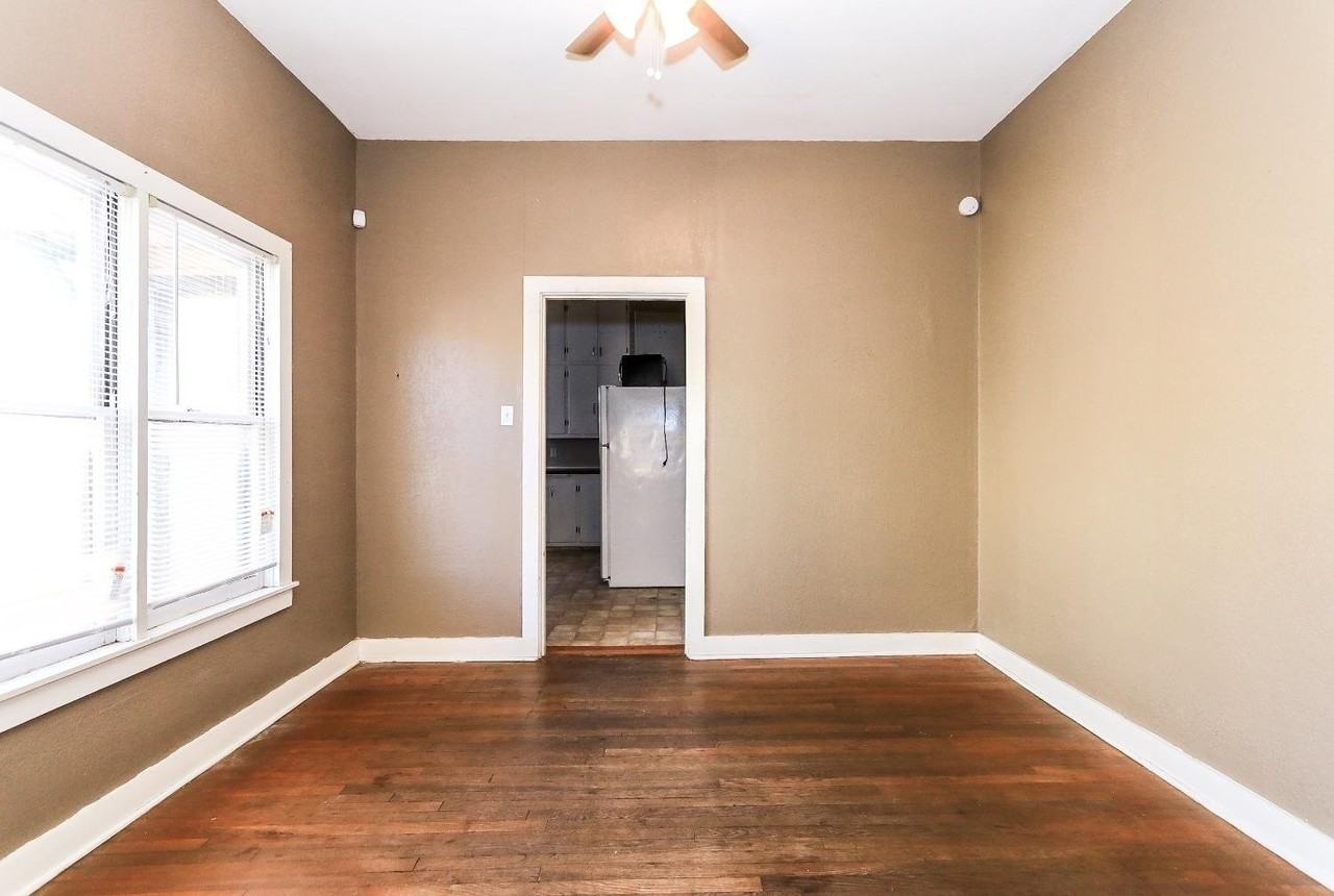 1922 18th St - Photo 6 of 14