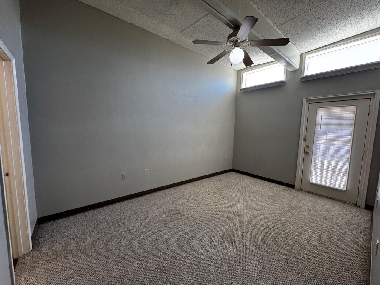 1619 University Ave #3 - Photo 7 of 9