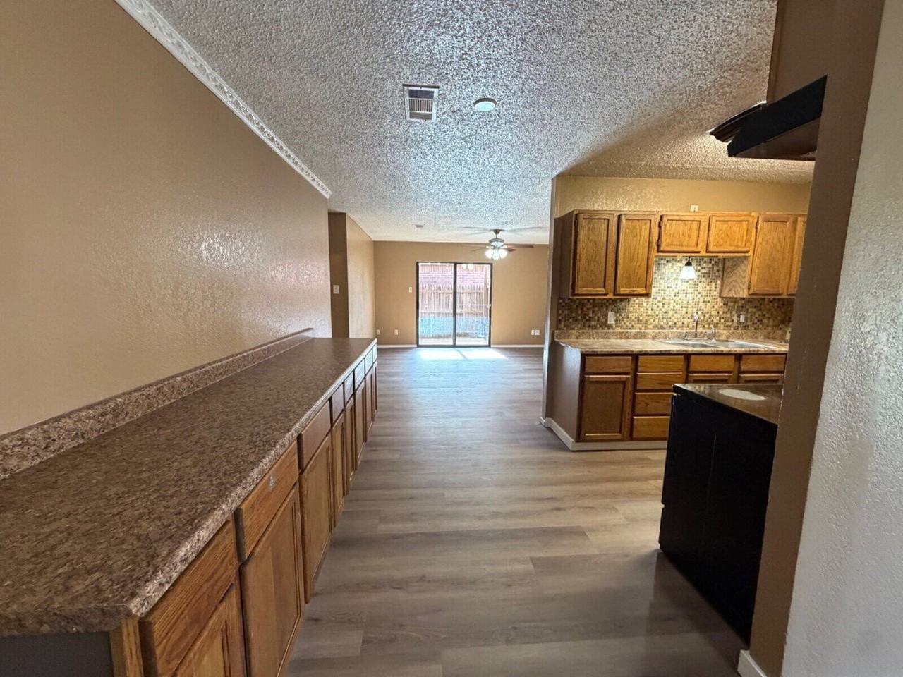 6324 29th St - Photo 3 of 11