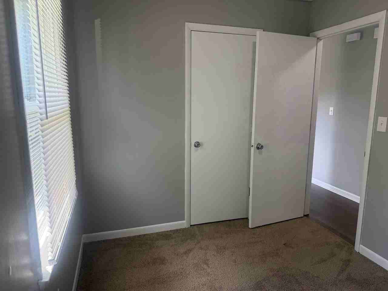 1079 Trent Blvd - Photo 7 of 13