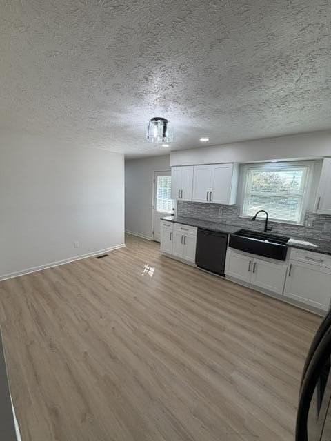 3613 Sulier Ct - Photo 3 of 21