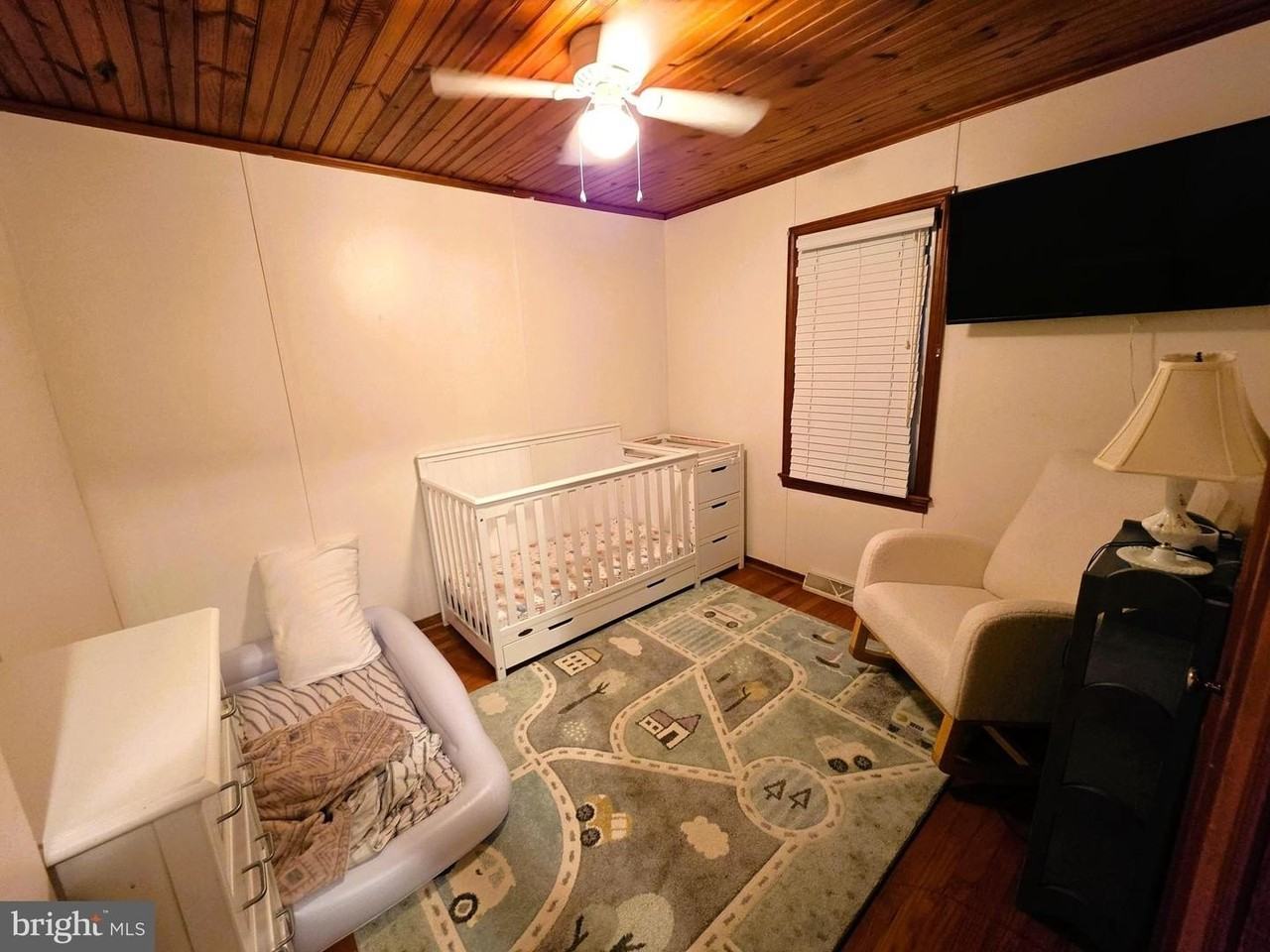 32172 River Rd - Photo 5 of 21