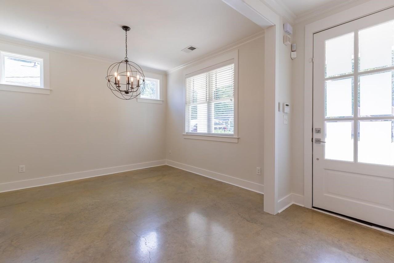 2912 Felix Ave - Photo 4 of 25