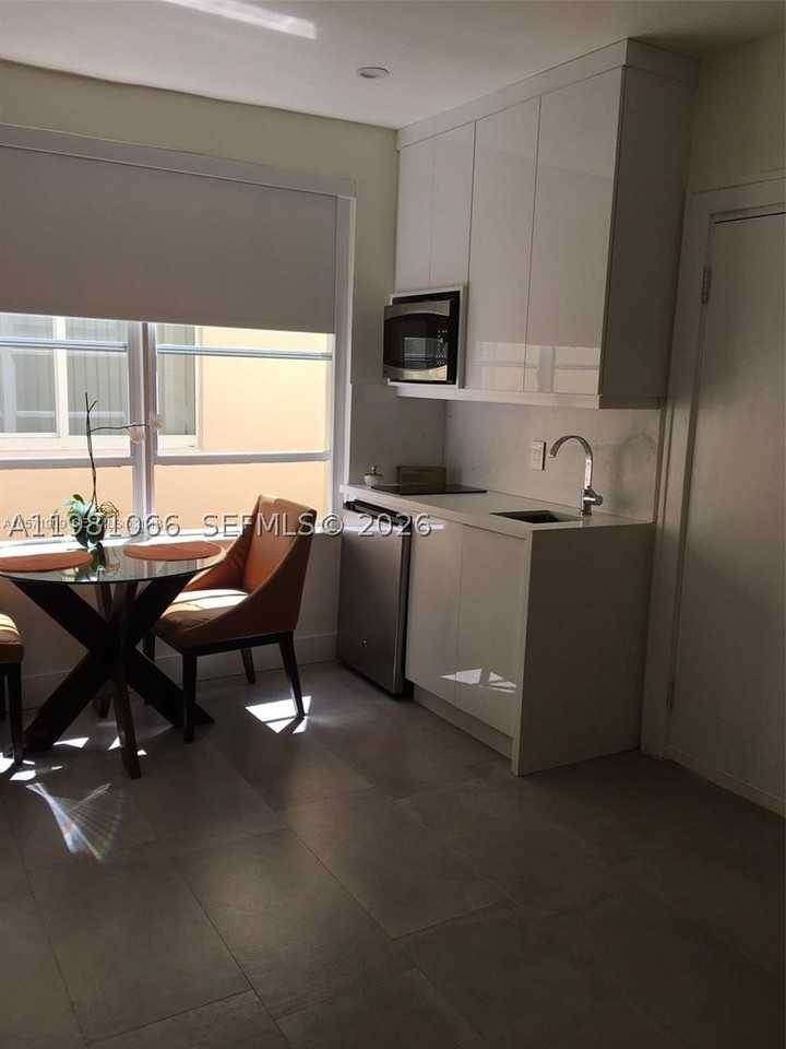 119 Menores Ave #8A - Photo 4 of 22