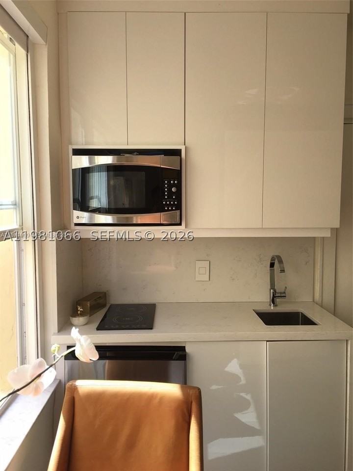 119 Menores Ave #8A - Photo 5 of 22