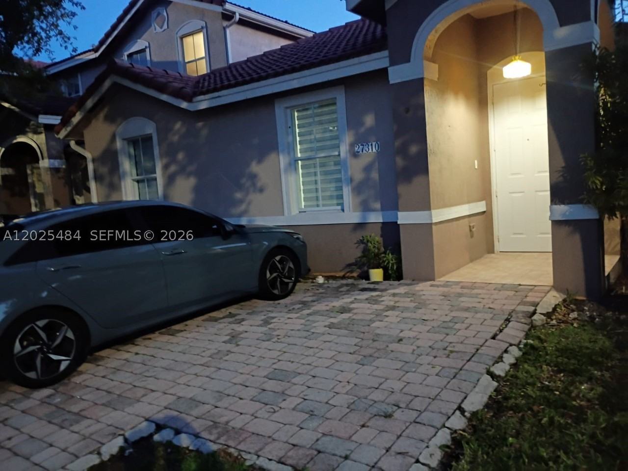27310 Sw 138th Ct #27310 - Photo 5 of 16