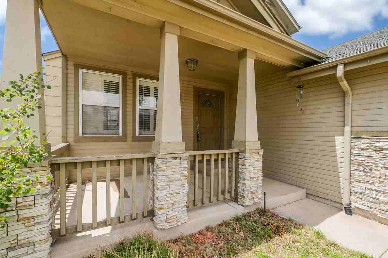 8302 Cooper River Dr - Photo 4 of 33