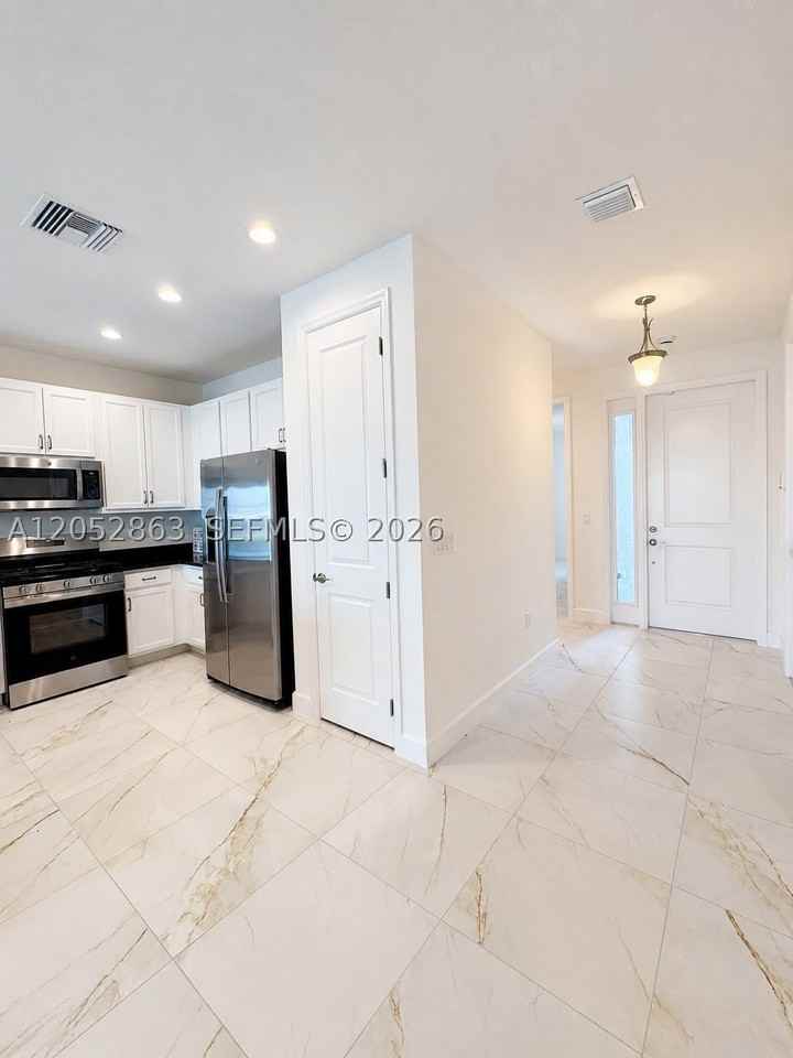 13504 Sw Starkissed Ln #0 - Photo 5 of 21