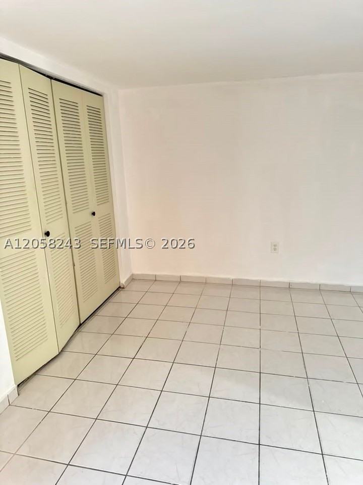 300 Nw 42nd Ave #109 - Photo 6 of 17