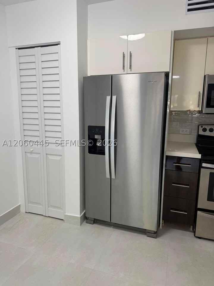 3680 N 56th Ave #823 - Photo 4 of 12